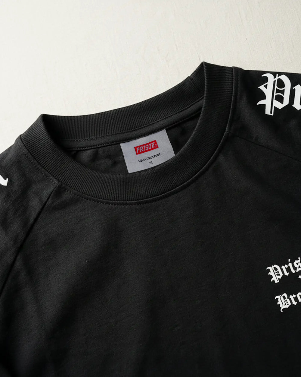 Camiseta Raglan Streetwear Brooklyn X Prison