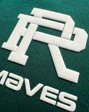 Camisa polo oversized college prison x mavericks