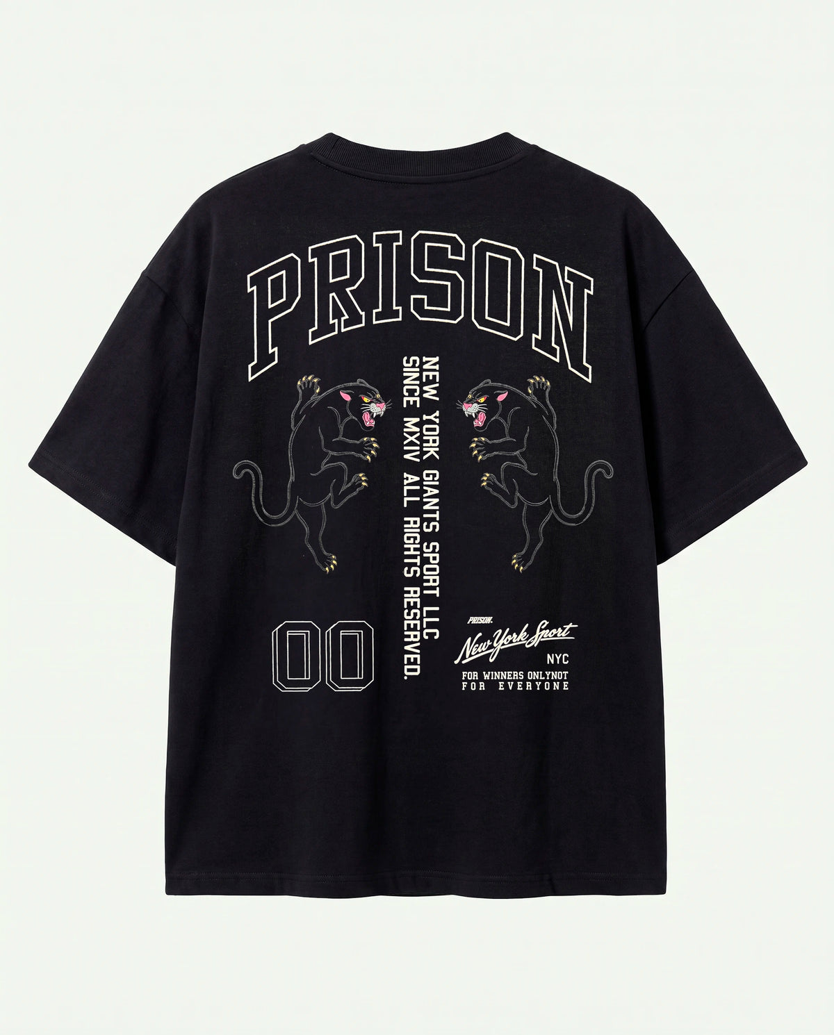 Costas da camiseta oversized NY Varsity Prison preta com arco varsity e panteras.