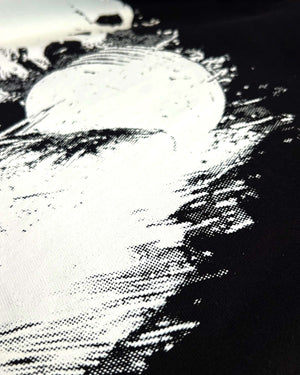 Camiseta oversized motors prison x mavericks