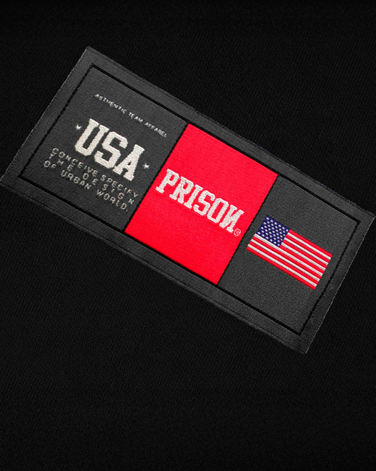 Camiseta streetwear p preta prison