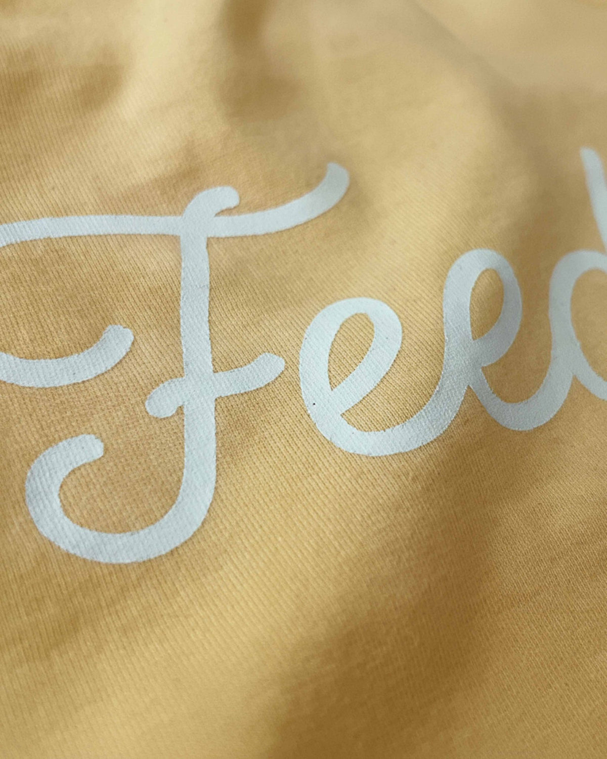 Camiseta Jersey Oversized PRISON® Feed the Fam amarelo - Prison®Camiseta oversized