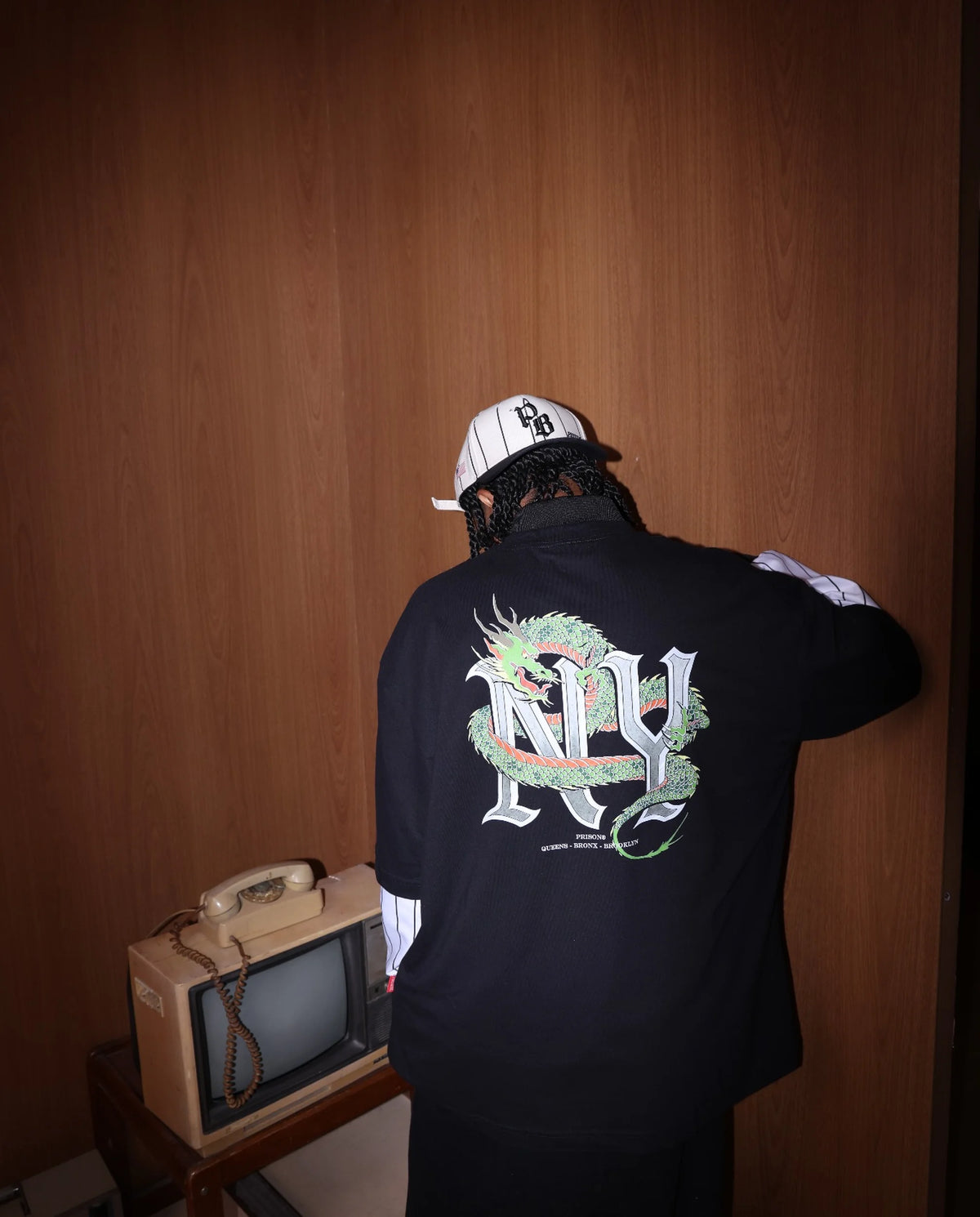 Camiseta Oversized Dragão NY Preta