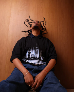 Camiseta Oversized New York Skyline Glow Preta