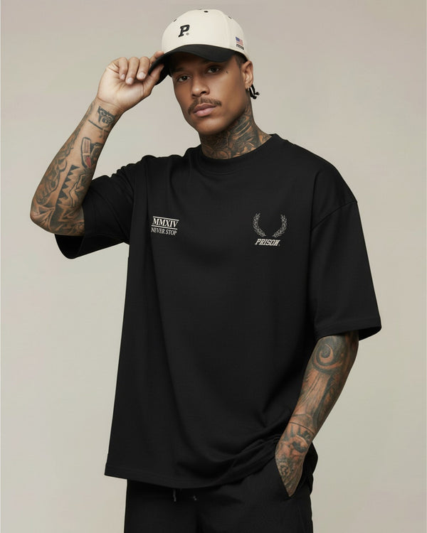 Camiseta oversized never stop preta - Prison®Camiseta
