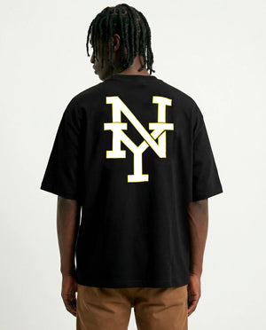 Camiseta Oversized New York Varsity Preta