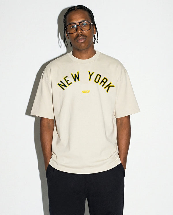 Camiseta Oversized New York Arch Off-White