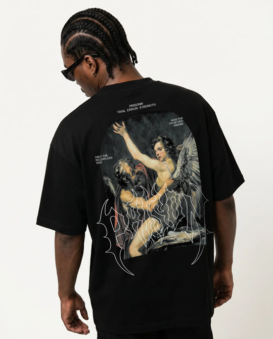 Camiseta Oversized Gothic Ascension Preta