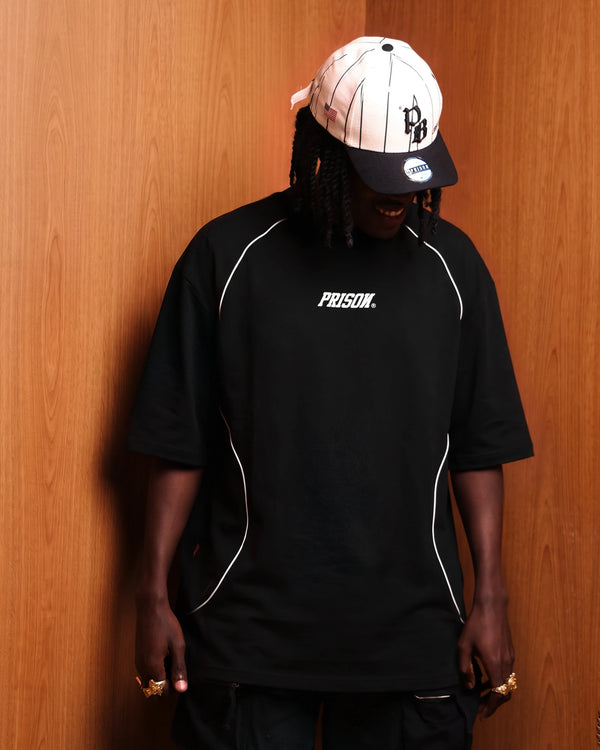 Camiseta Oversized Scarlet Raceway Preta
