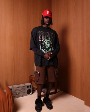 Camiseta Oversized Retrato da Liberdade Preta
