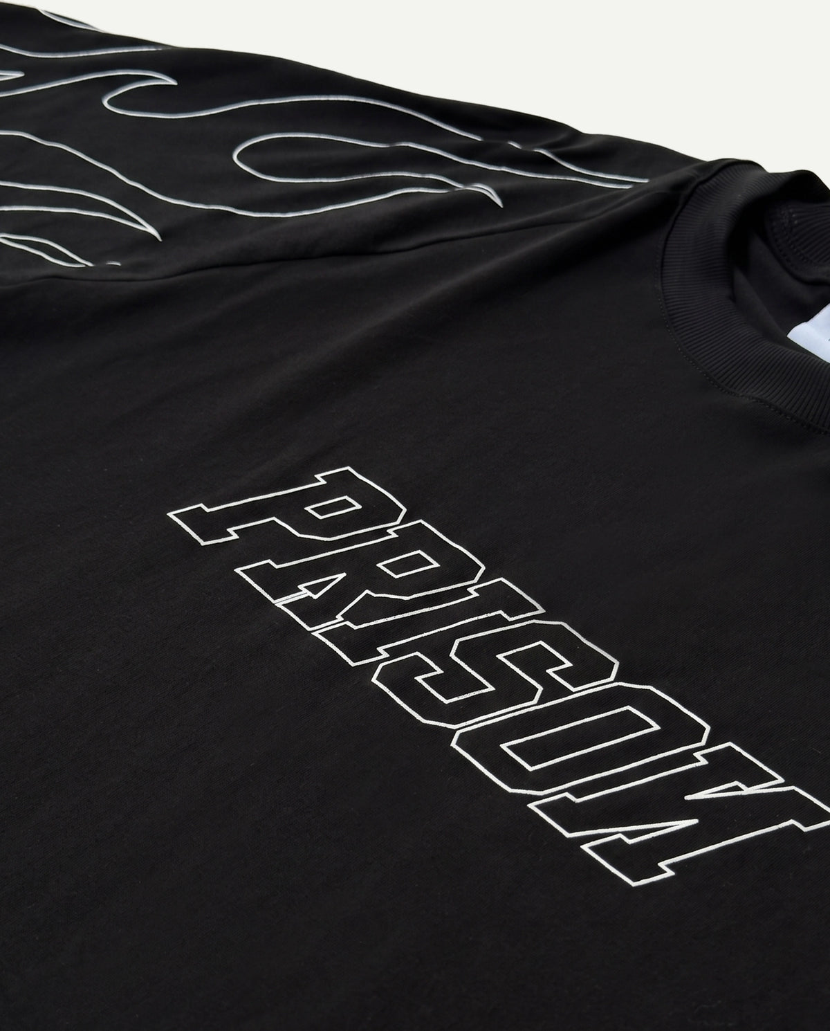Camiseta Oversized Raglan Flame Club Preta