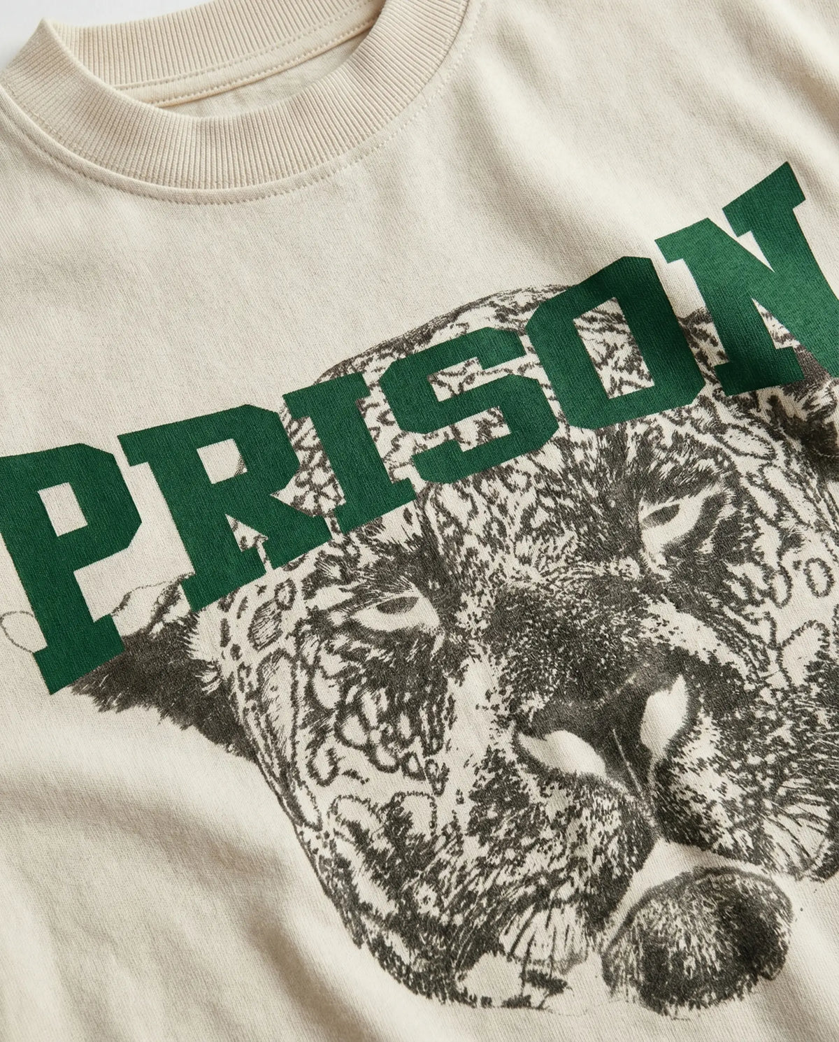 Camiseta Oversized Streetwear Leopard Off-White