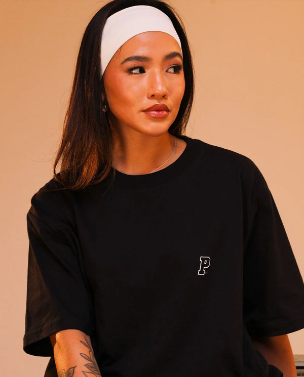 Black Minimalist Logo Streetwear T-Shirt