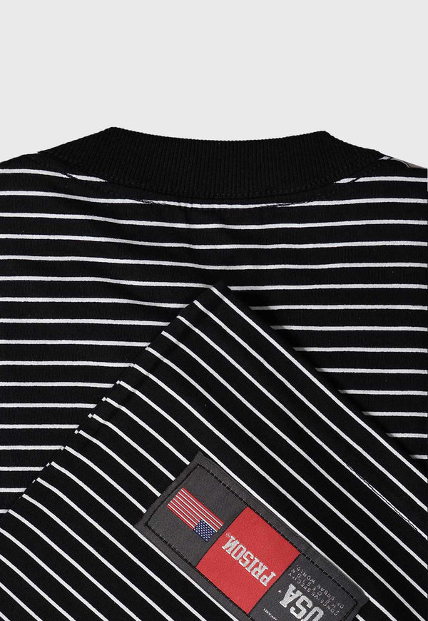 Camiseta Listrada Over Preta