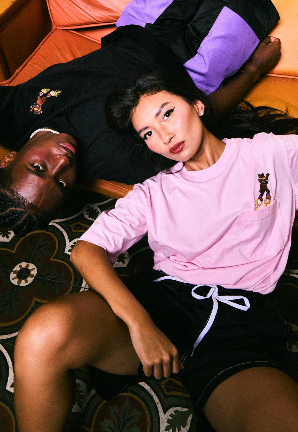 Camiseta Streetwear Bordada Teddy Bear Rosa