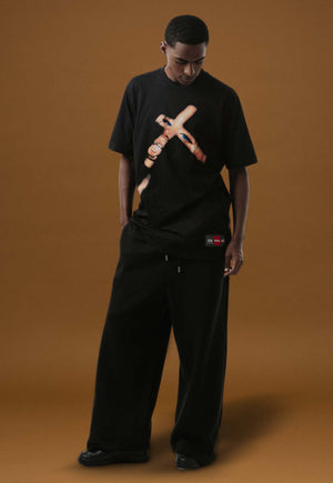 Camiseta Streetwear Cruz Preta