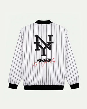 Costas da jaqueta corta-vento masculina branca listrada Prison