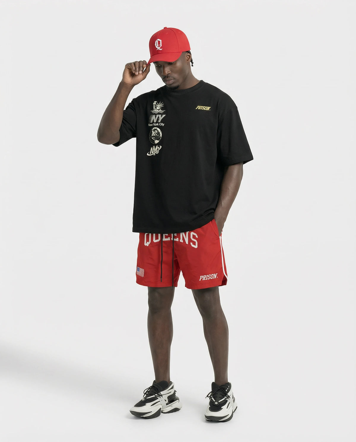 Camiseta Oversized NYC Essentials Ícones Preta