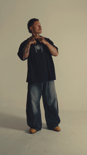 Camiseta oversized Iron preta