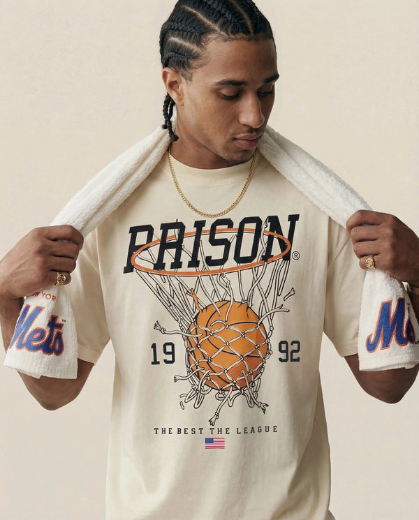 Camiseta oversized 1992 Basketball Net off-white PRISON® foto conceito