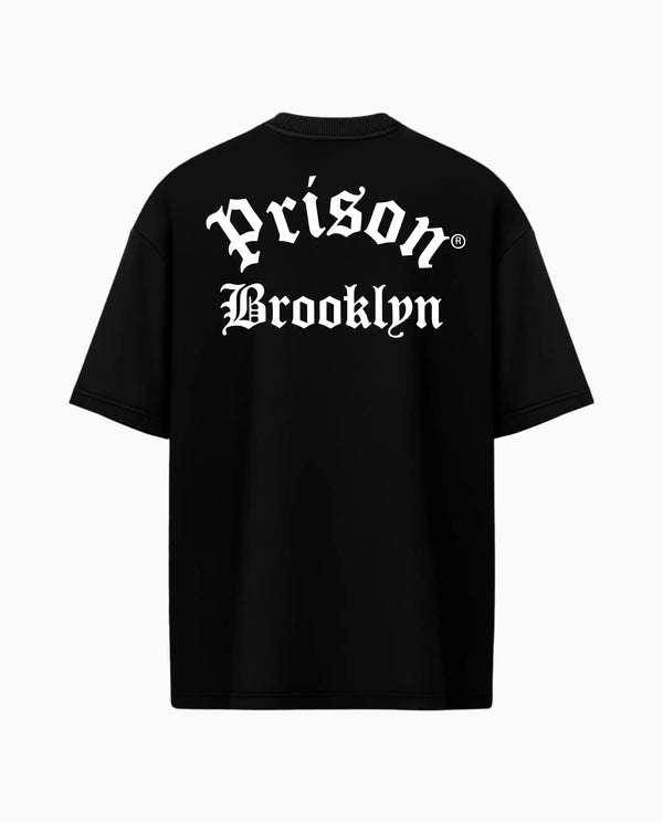 Camiseta oversized Brooklyn Back Print preta PRISON® estampa nas costas