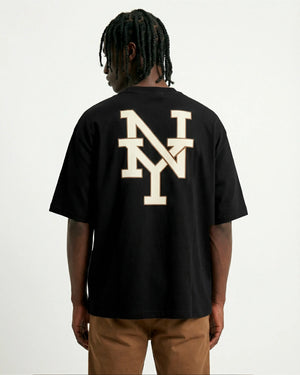 Camiseta Streetwear Stadium Arch Preta