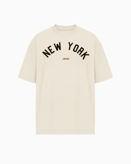 Camiseta oversized New York Arch off-white PRISON® vista frontal