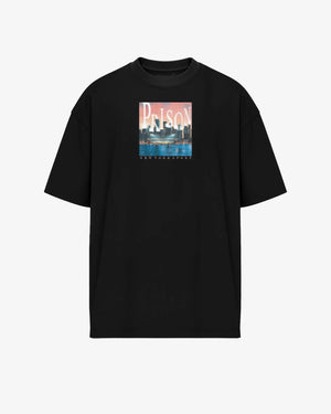 Camiseta oversized NYC Skyline Postcard preta PRISON® vista frontal