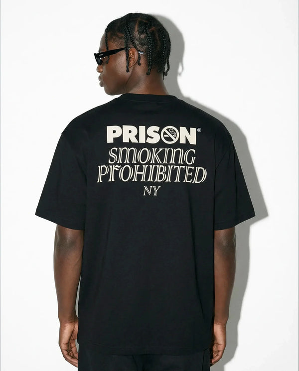 Camiseta oversized NY Minimal Logo preta PRISON® frente e costas