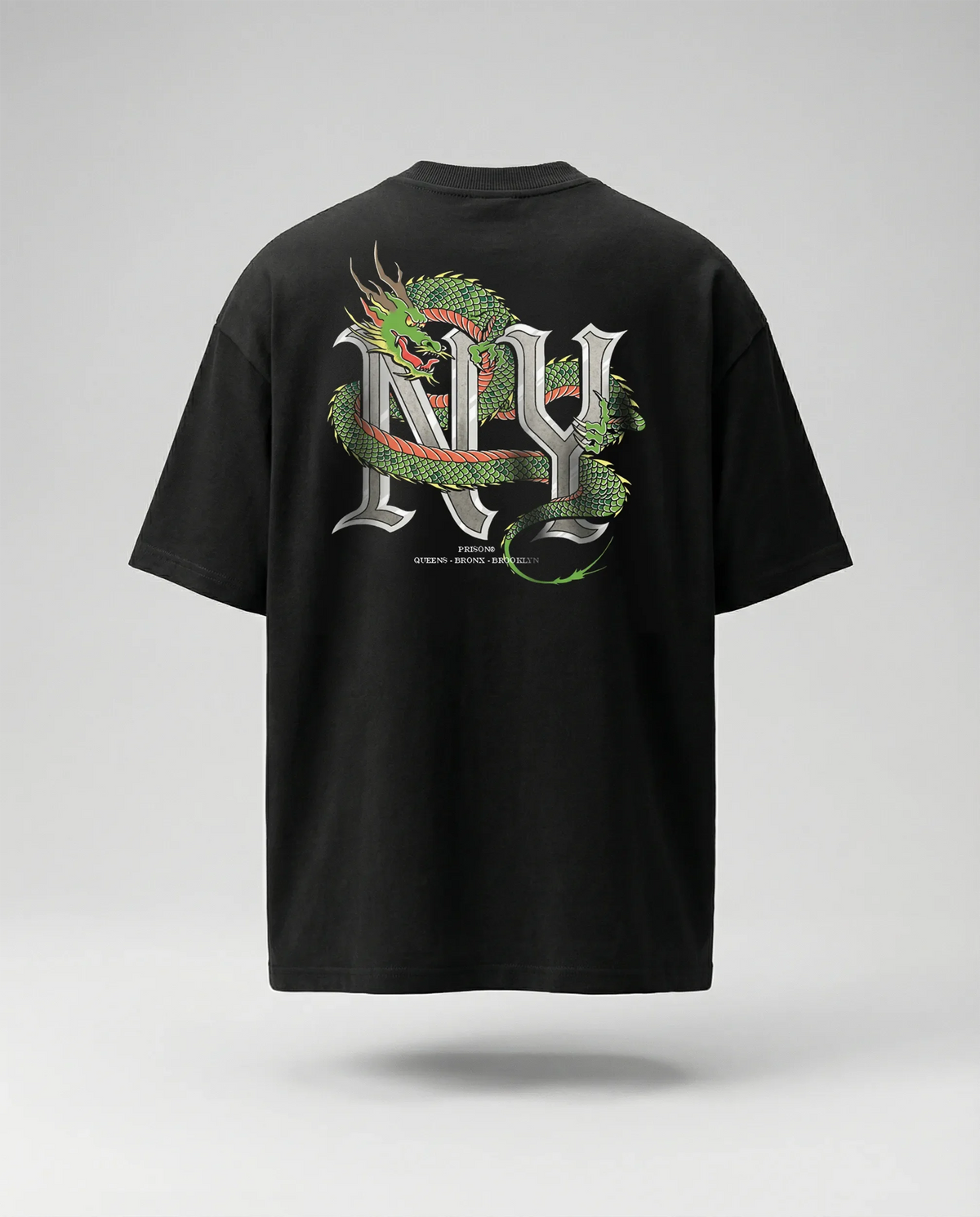 Camiseta oversized Dragão NY preta PRISON® estampa nas costas